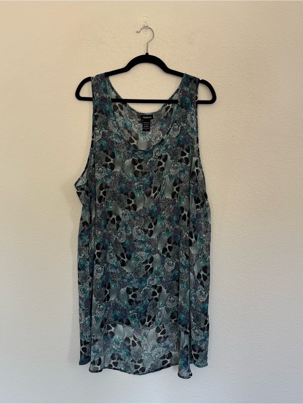 Torrid Hi Low Skull Floral Tank Top